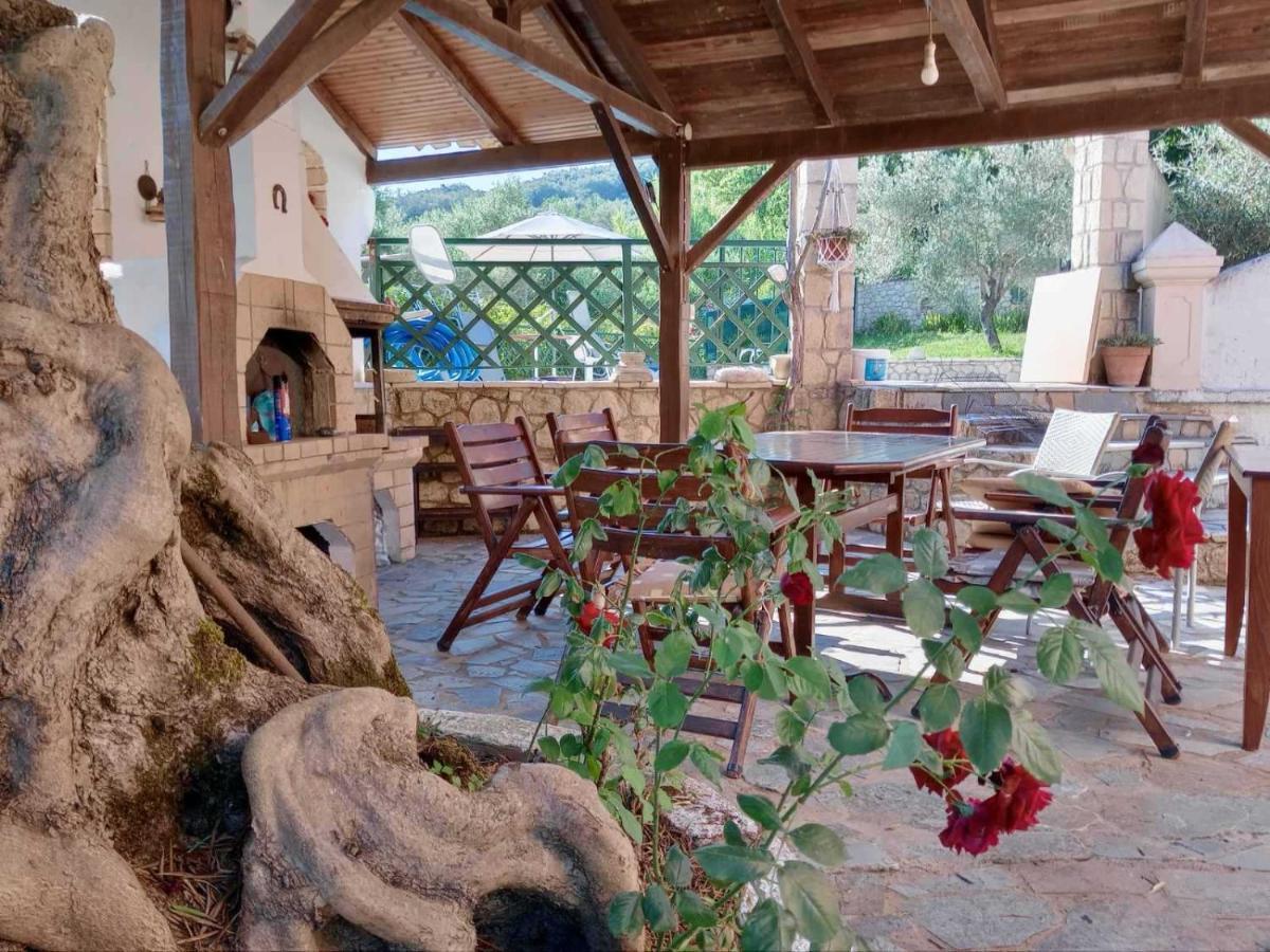 Pool Villa Grigoris Aspiotades Dış mekan fotoğraf